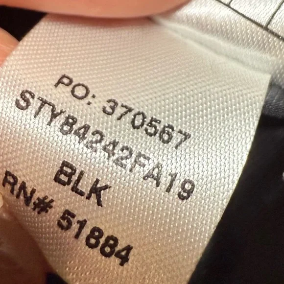 Patagonia Black Nano Puff Insulated Quilted Vest Men Sz L  Gorpcore PrimaLoft - Picture 11 of 11